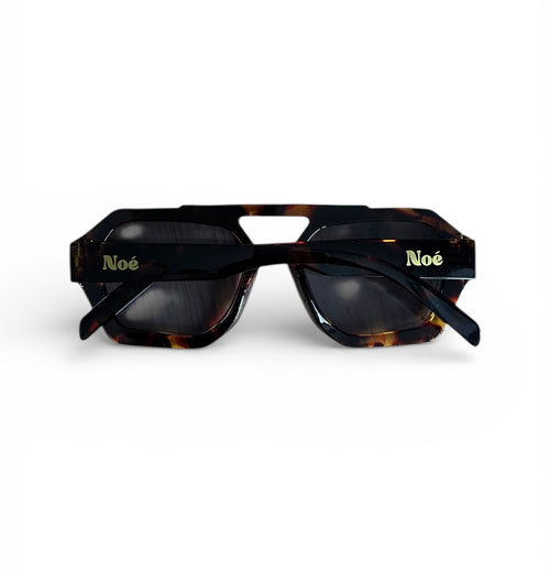 ‘Chelsea’ in tortoiseshell